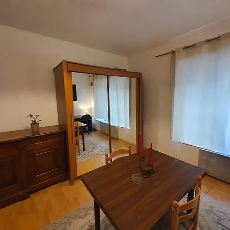Ideal Pour 2 Personnes, Proche Commerces Et Centre-ville Apartment *