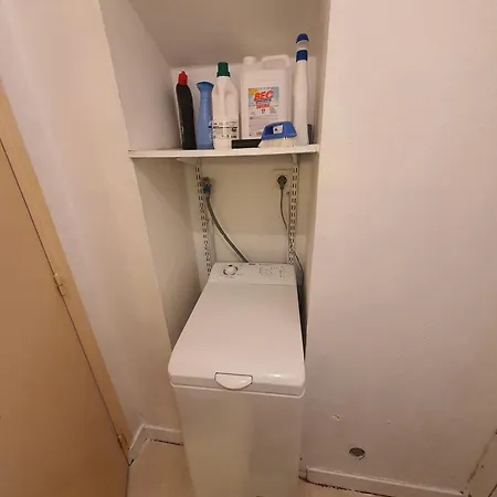 Ideal Pour 2 Personnes, Proche Commerces Et Centre-ville Apartment