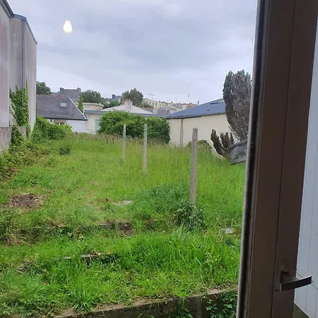 Ideal Pour 2 Personnes, Proche Commerces Et Centre-ville
